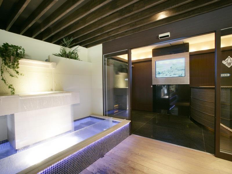 ホテル ポルト 男塾ホテルグループ (Adults Only) Himeji Exterior photo